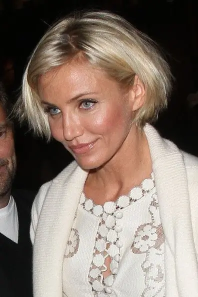 Die 16 schönsten Bob Haarschnitt Ideen für 2025