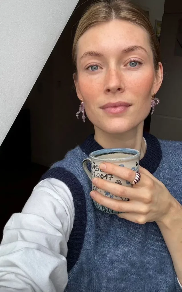 16 Trendige Frisuren für Frauen ab 40 – Inspiration & Tipps