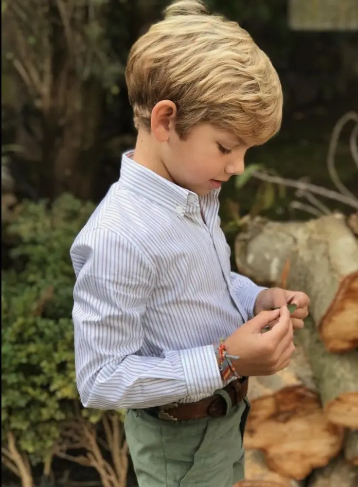 Coole Kinderhaarschnitte für Jungen 2025 – 17 Trendige Ideen für jeden Stil