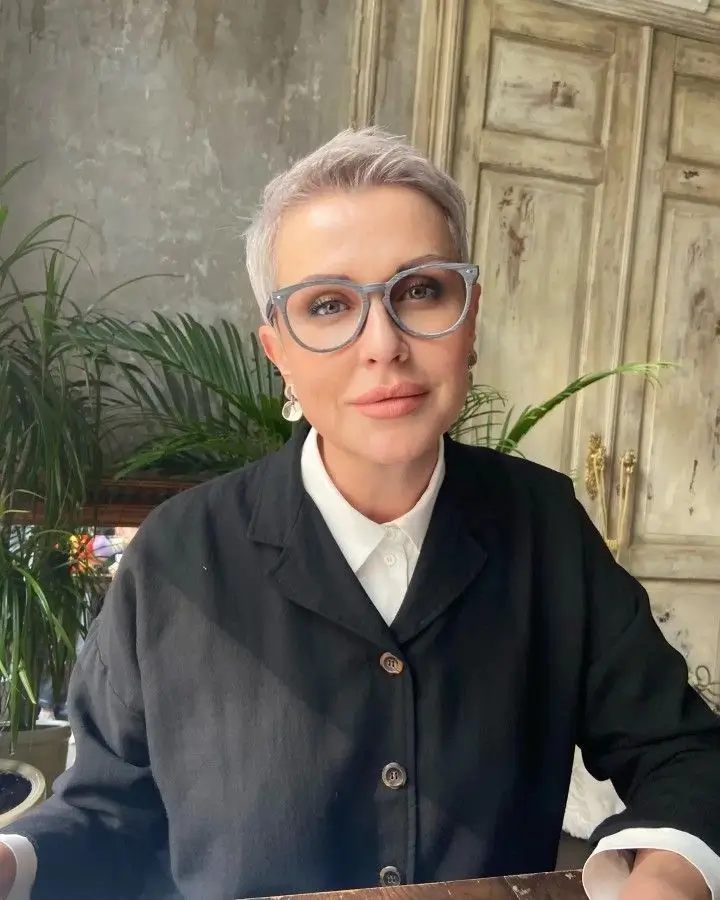 16 Ideen für kurze Haare: So stylst du moderne Kurzlooks 2025