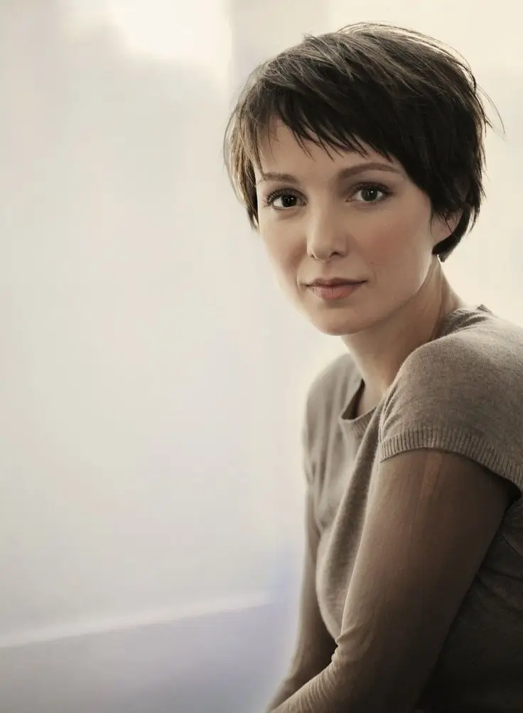 Kurzhaarfrisuren 2025: Die 16 schönsten Ideen für moderne Frauen