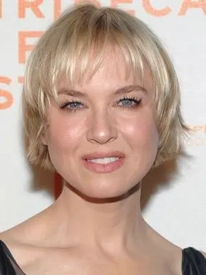 Kurzhaarfrisuren ab 50: 18 moderne Ideen für stilbewusste Frauen