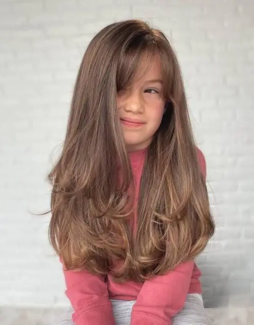 Langhaarschnitt Mädchen: 18 wunderschöne Ideen für lange Kinderhaare