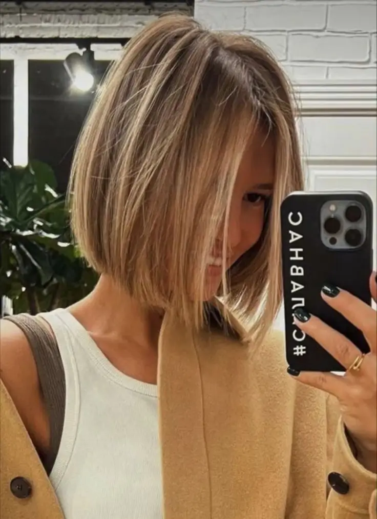 Long Bob Frisuren 2025: Die 16 schönsten Ideen für deinen Look