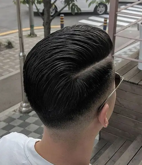 Männer Frisuren mit Übergang: 17 Trendige Ideen für 2025