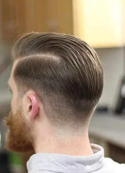 Männer Frisuren mit Übergang: 17 Trendige Ideen für 2025