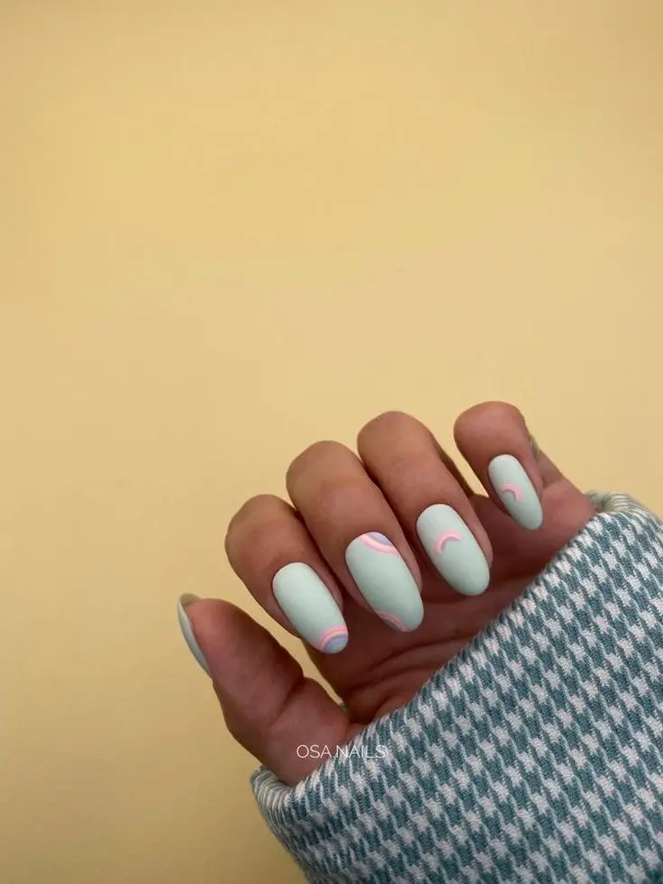 18 Nägel Ideen 2025: Trendige Designs für jeden Anlass