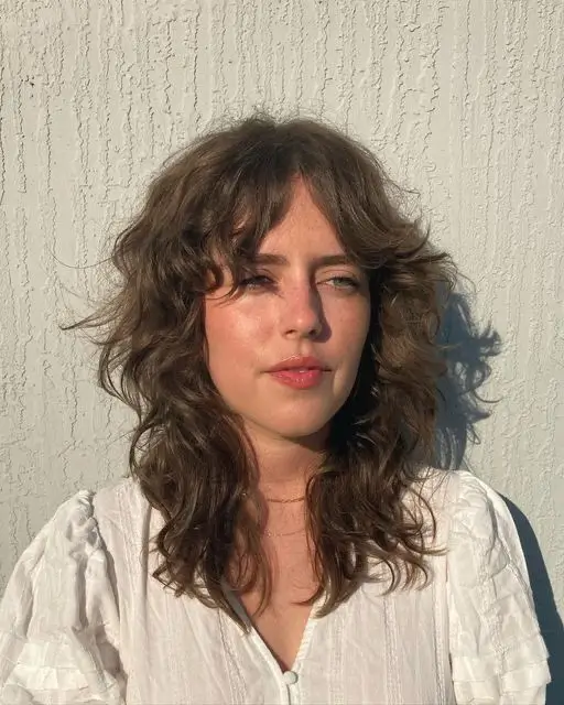 18 angesagte Shag Cut Frisuren für Damen im Herbst 2025