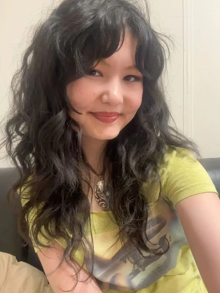 18 angesagte Shag Cut Frisuren für Damen im Herbst 2025