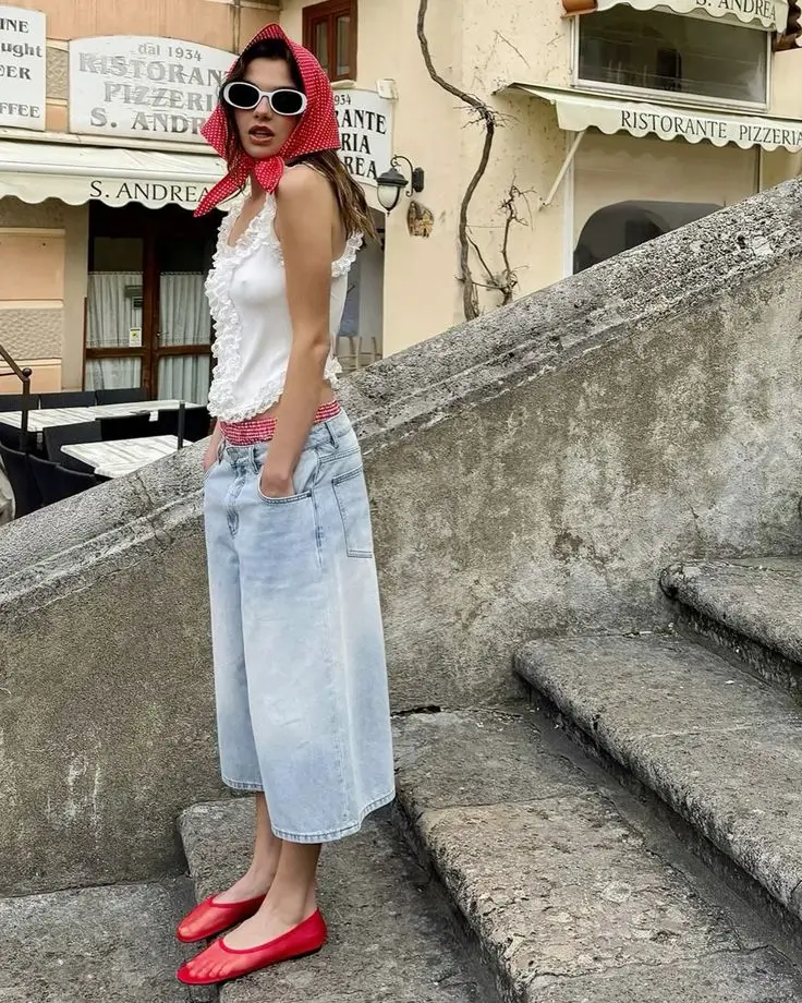 Sommermode 2025: 19 Trend-Outfits, die du lieben wirst