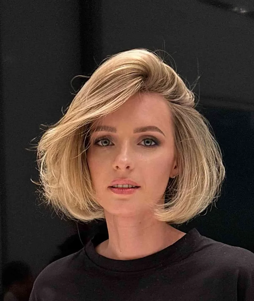 17 Stylische Stufiger Bob Frisuren für 2025, die du lieben wirst